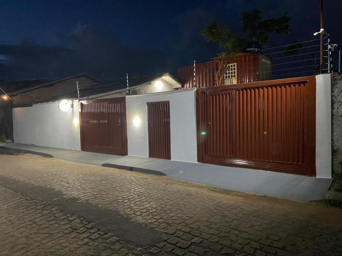 Container Lb Com Garagem Para Carros De Ate 4,5M 보아 비스타 외부 사진